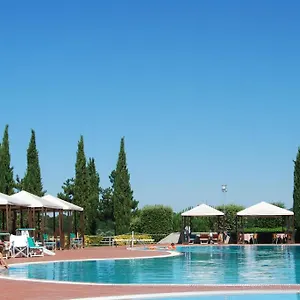 https://fattoria-belvedere.it-tuscanyhotel.com